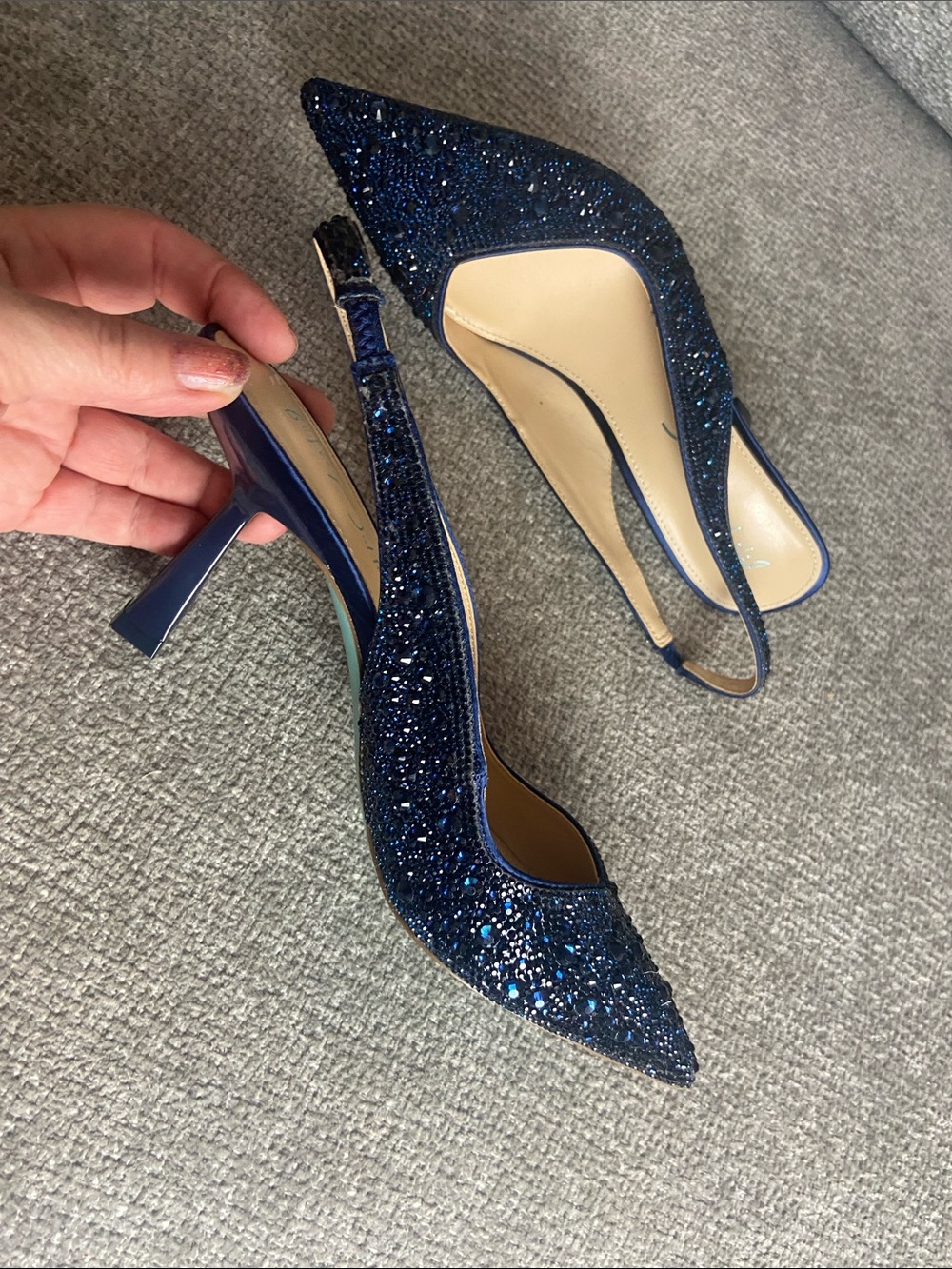 Betsey Johnson Navy Crystal Pointed Slingback Heels size 7M - Picture 7 of 16